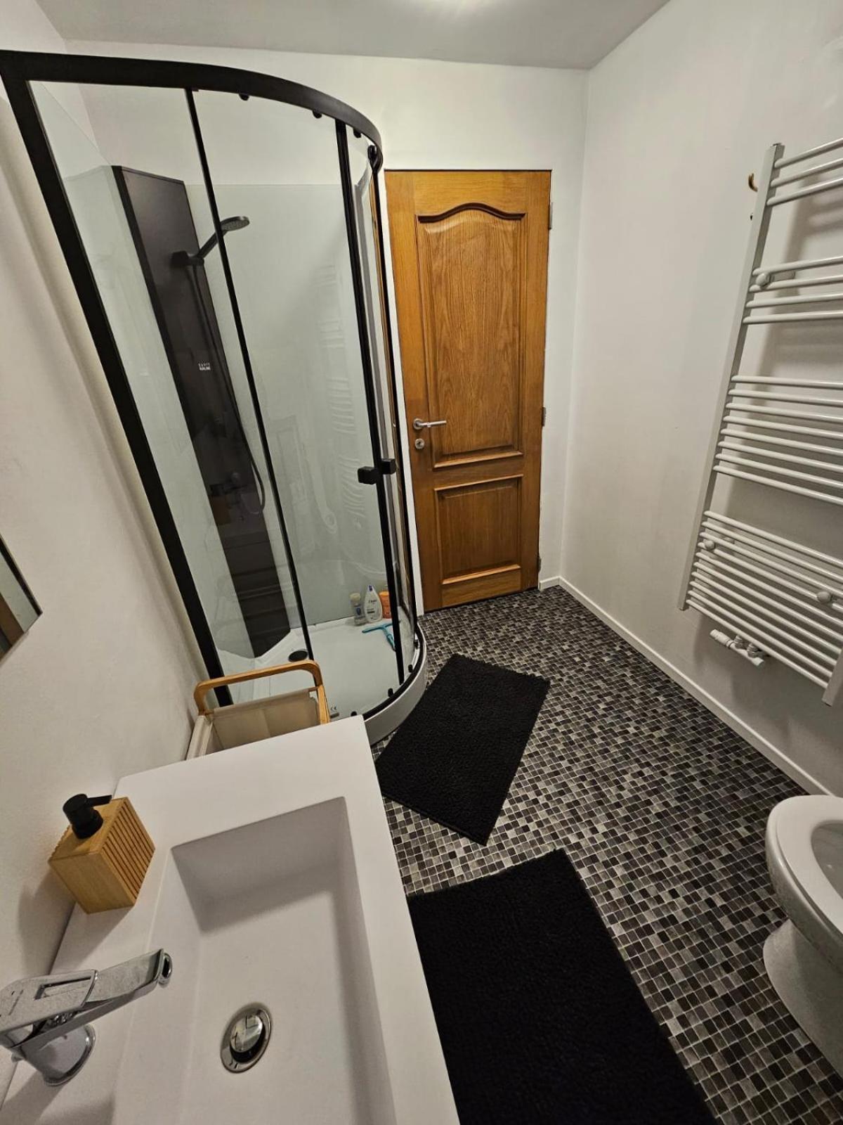Appartement Luna Ντινάντ Δωμάτιο φωτογραφία